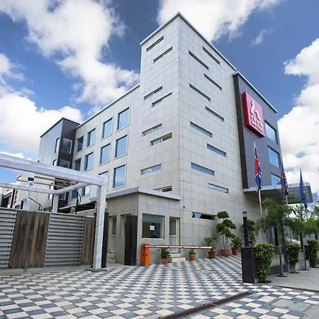 Inde Hotel Chattarpur